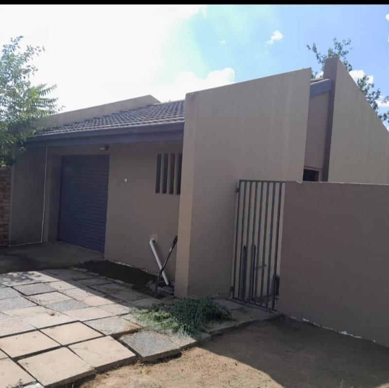 3 Bedroom Property for Sale in Sasolburg Ext 11 Free State